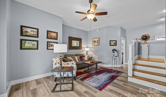 2 Wood Path Ln, Arden, NC 28704