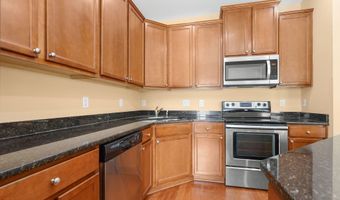 892 Queen City Cres, Apex, NC 27523