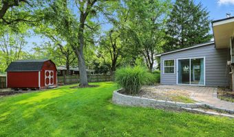 8635 Bishops Ln, Indianapolis, IN 46217