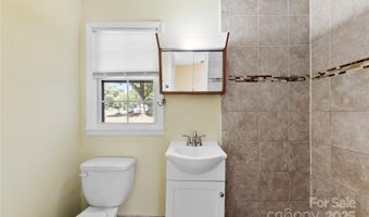 3220 Wiseman Dr, Charlotte, NC 28227