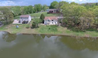 1913 Wayside Ln, Ava, MO 65608