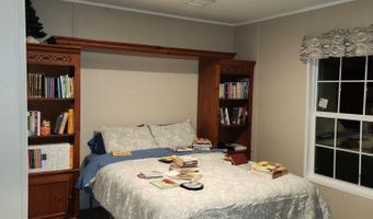 3105 NW Parrish Ave, Altha, FL 32421