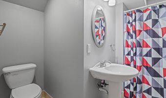 562 Lexington Dr, Oregon, WI 53575