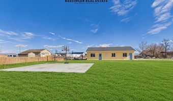 341 N Division St, Cowley, WY 82420
