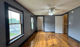 43 Holland St, Bangor, ME 04401