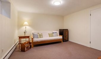 15 Thoreau Rd, Acton, MA 01720