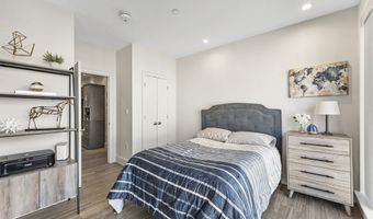 101 Broad St 8C, Boston, MA 02110