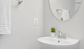 7205 BARRBERRY Ln, Beltsville, MD 20705