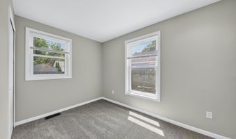 2931 Shady Ln, Ann Arbor, MI 48104