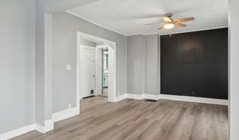 127 Broad St, Auburn, ME 04210