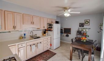 2401 Crislisa Dr, Alton, IL 62002