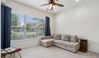 22613 NAUGATUCK Sq, Ashburn, VA 20148