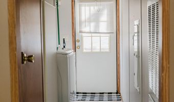 21228 Lawrence 2230, Aurora, MO 65605