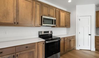 100 Bow Perch Ln B, Bozeman, MT 59718