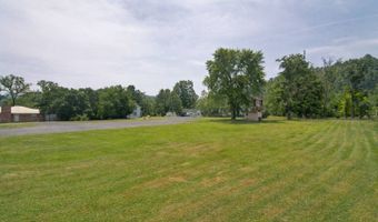 101 Davis, Alderson, WV 24910