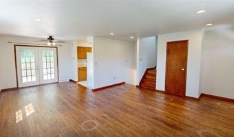 107 Mckenna Dr, Aliquippa, PA 15001