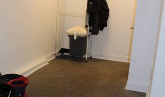 17 N Lake Ave, Albany, NY 12203