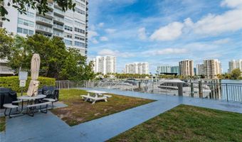 18011 Biscayne Blvd 1501, Aventura, FL 33160