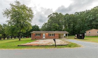 272 Cheyenne Cir, Asheboro, NC 27205