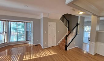 7738 HERITAGE WOODS Way, Annandale, VA 22003