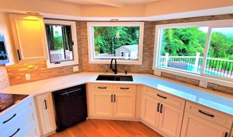 14 Vermillion Dr, Avon, CT 06001