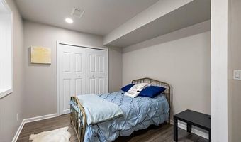 18918 Denali Cir, Northville, MI 48168