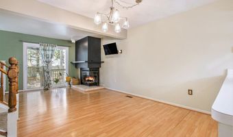2666 Packard Rd, Ann Arbor, MI 48104