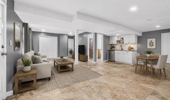 14 Longbrook Dr, Cumberland, RI 02864