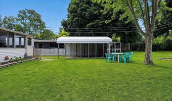 1215 Rosedale St, Alma, MI 48801