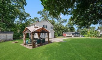22 Clyde St, Blackstone, MA 01504