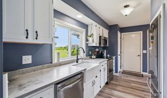 1123 SE Mallard Creek Dr, Ankeny, IA 50021