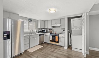 707 SAINT MATTHEW Cir, Altamonte Springs, FL 32714