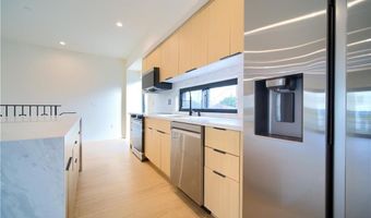 616 N Mariposa Ave, Los Angeles, CA 90004