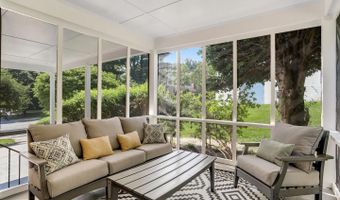8108 BEECH TREE Rd, Bethesda, MD 20817