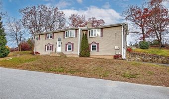 64 Peacedale Rd, Cumberland, RI 02864