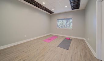 1866 Happy Valley Rd, Santa Rosa, CA 95409