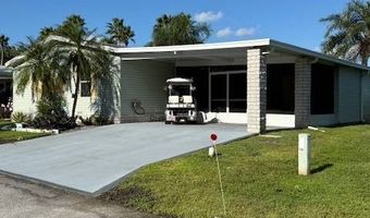 327 Waldorf Dr, Auburndale, FL 33823