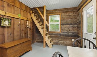 874 N Corwin Rd, Bloomfield, IN 47424
