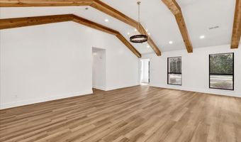 960 CAMP BRANCH Rd, Alabaster, AL 35007