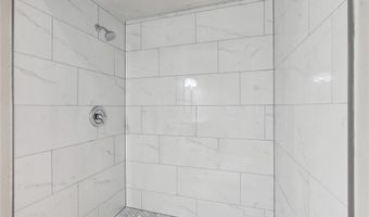 556 Hawthorne Dr, Allen, TX 75002