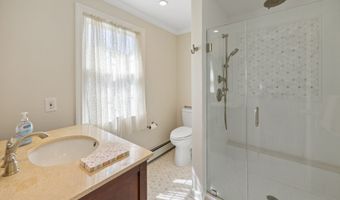 4 Brookfield Ct, Cheshire, CT 06410