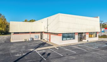 1905 N Wayne St, Angola, IN 46703