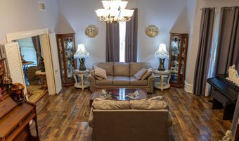 253 N 8th St, Batesville, AR 72501