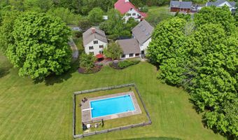 5 Old Manchester Rd, Amherst, NH 03031