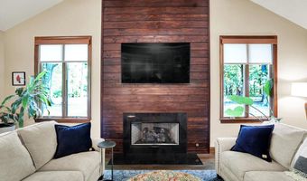 4371 N Banta Rd, Bargersville, IN 46106