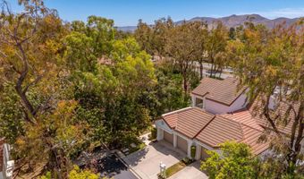 1202 Mission Verde Dr, Camarillo, CA 93012