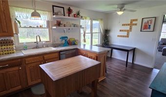 217 Camp Ground Rd, Addison, PA 15424