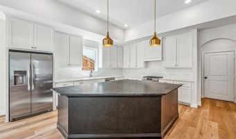 126 John St, Aledo, TX 76008