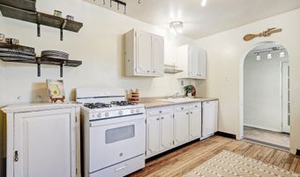 1725 RICHMOND Dr NE, Albuquerque, NM 87106