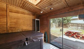 6535 EVERGREEN St, Cheyenne, WY 82009